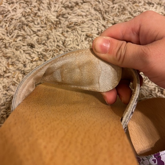 Vintage Dr Scholl's Wooden Exercise
Sandals purple floral Size 8 Italy - Picture 15 of 16